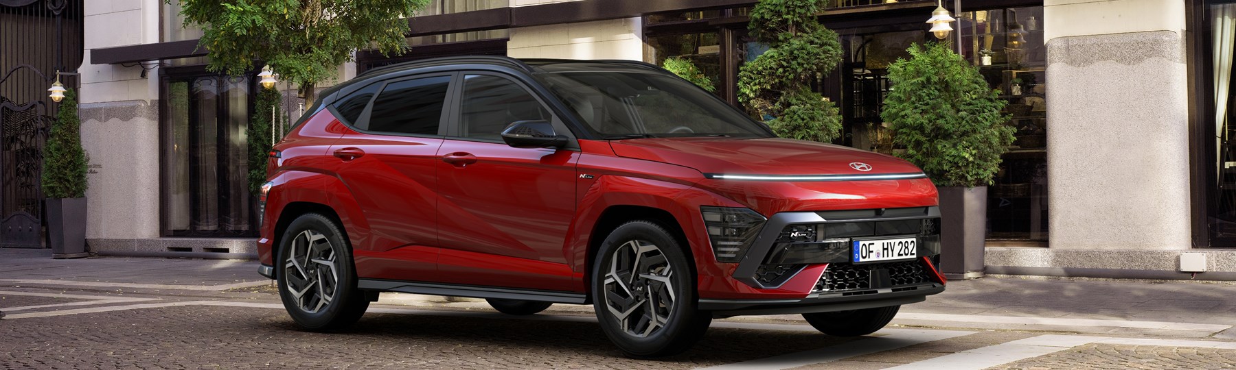 HYU SX2 HEV-NLine EViz Env R20-Ultimate Red Metallic Abyss Black Pearl C02